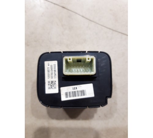 Кнопка корректора фар