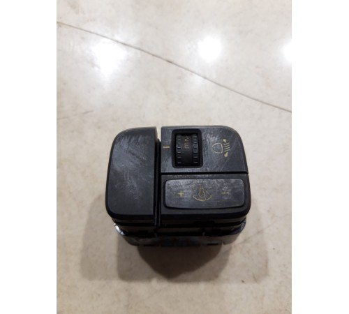 Кнопка корректора фар