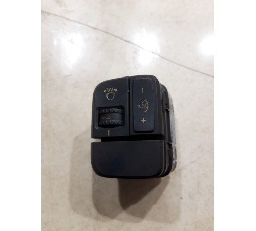 Кнопка корректора фар