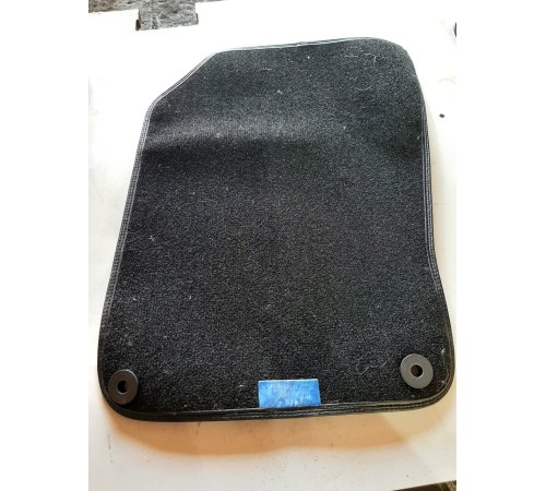 Комплект ковриков салона