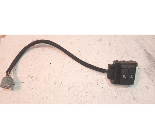 Кнопки обогрева сиденья правые