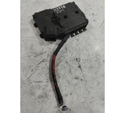 Распределитель тока с клеммой