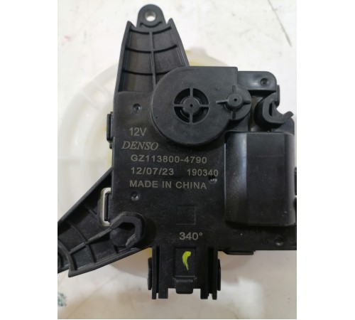 Моторчик заслонок отопителя