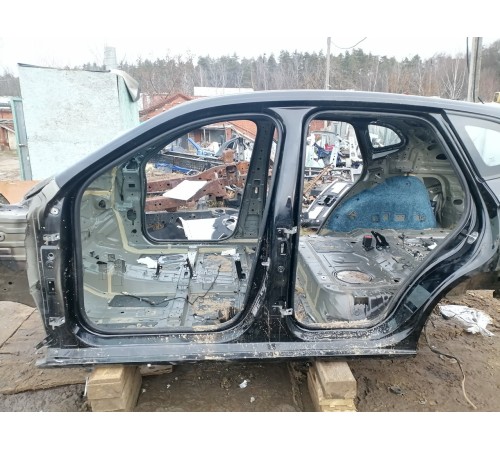 Порог левый с центральной стойкой