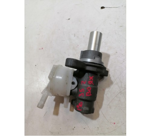 Главный тормозной цилиндр