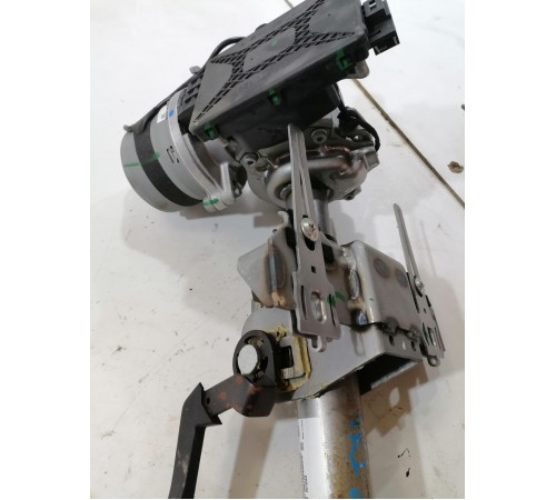 Электроусилитель руля (ЭУР) в сборе