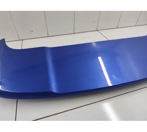 Спойлер крышки багажника