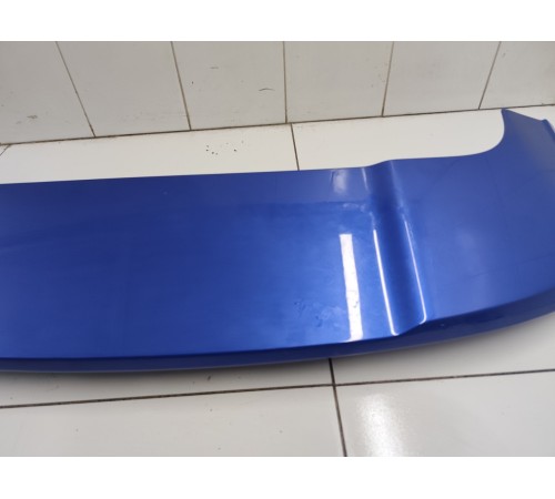 Спойлер крышки багажника