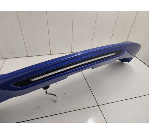 Спойлер крышки багажника