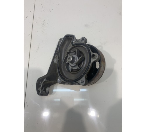 Насос водяной (помпа)