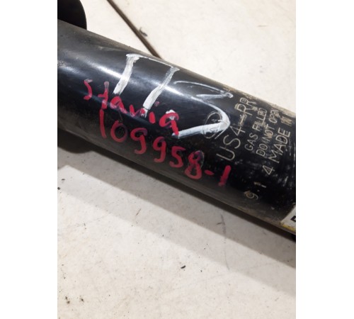 Амортизатор подвески задний правый