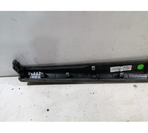 Декоративная накладка торпеды (алькантара)