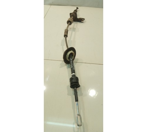 Трос стояночного тормоза (передний, правый)