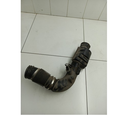 Патрубок воздушного фильтра