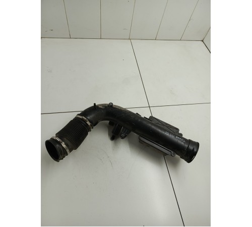 Патрубок воздушного фильтра