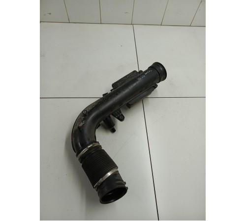 Патрубок воздушного фильтра