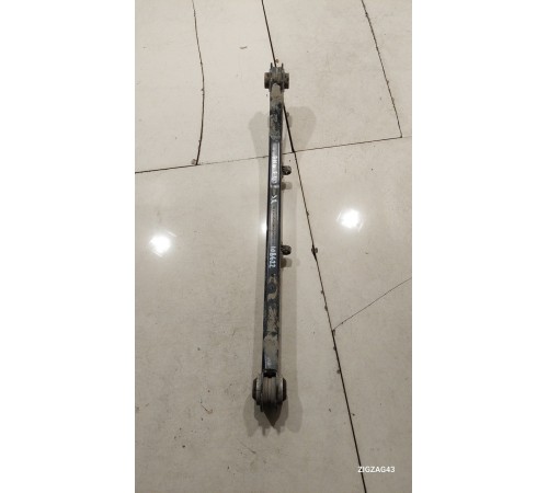 Рычаг подвески(задний правый)