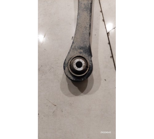 Рычаг подвески(задний правый)