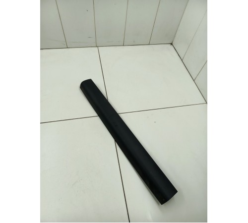 Обшивка крышки багажника