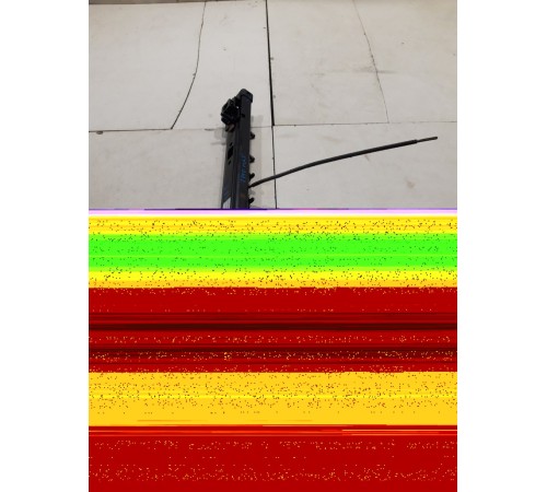 Направляющая (салазки) переднего правого сиденья правая