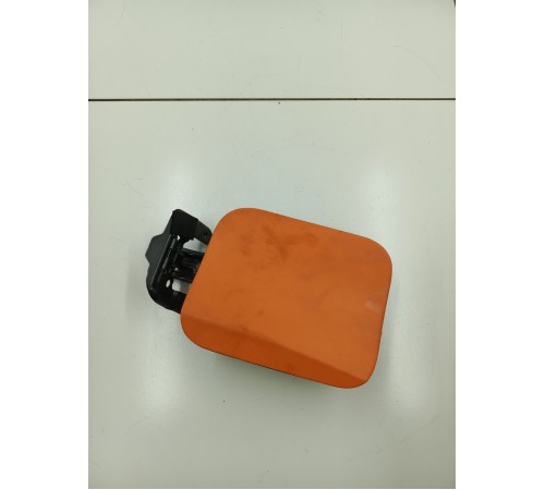 Лючок топливного бака