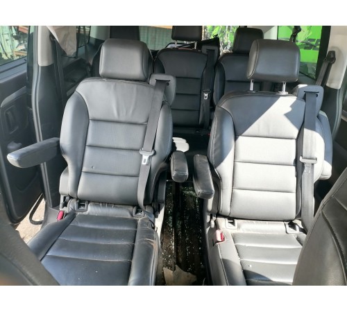 Второй ряд сидений,кожа