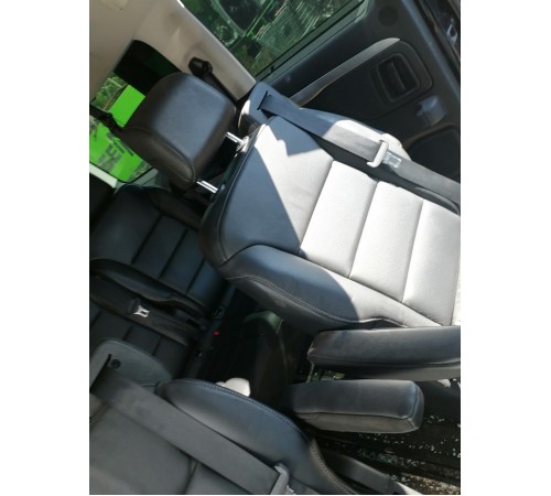 Второй ряд сидений,кожа