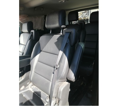 Второй ряд сидений,кожа