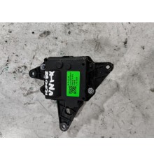 Моторчик привода заслонок отопителя