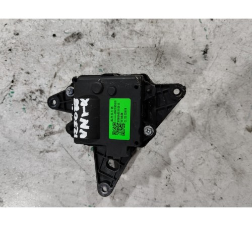 Моторчик привода заслонок отопителя