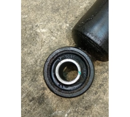 Амортизатор задний