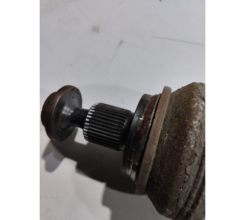 Привод(полуось) задний правый