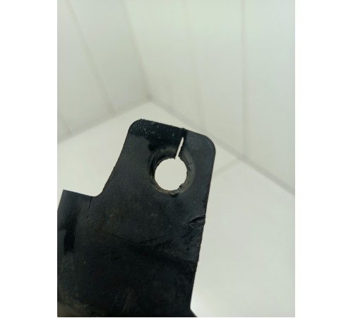 Накладка крыла передняя левая