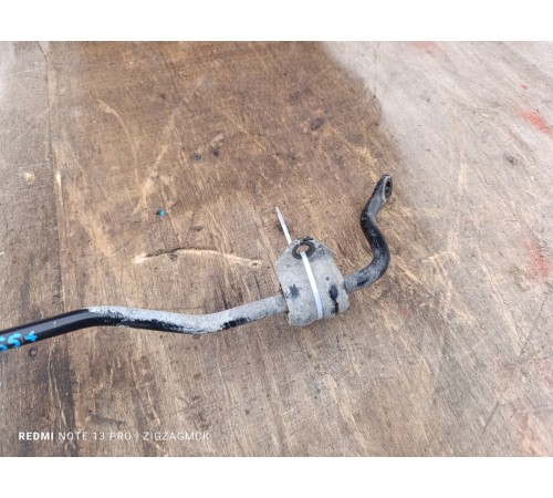 Стабилизатор поперечной устойчивости задний