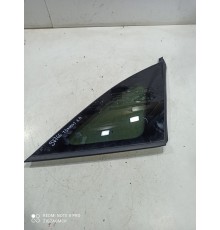 Глухое стекло двери (заднее правое)