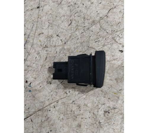 Кнопка аварийной сигнализации