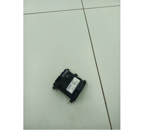 Блок управления электропривода сдвижного люка крыши