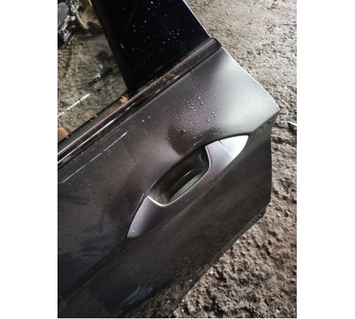 Дверь задняя левая