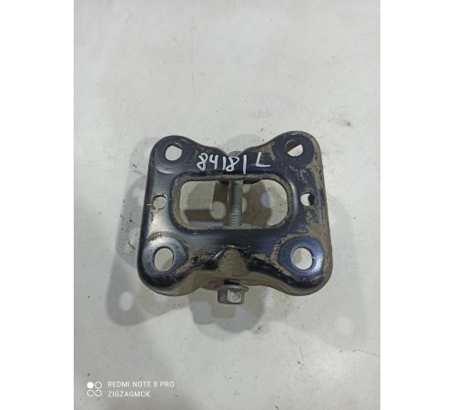 Усилитель (кронштейн) левый