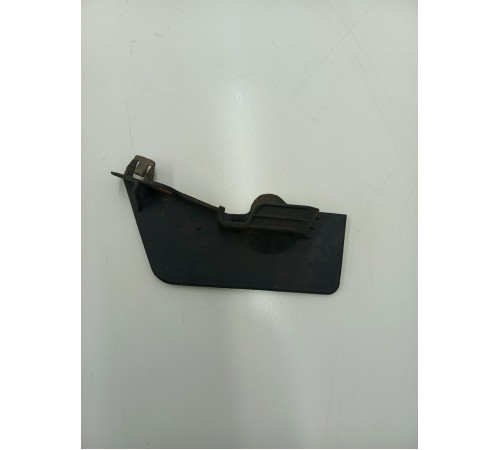 Брызговик задний правый