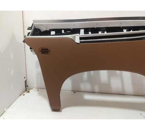 Накладка торпедо декоративная правая