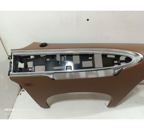 Накладка торпедо декоративная правая