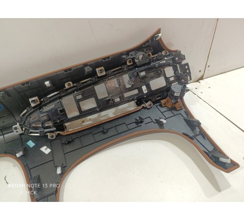 Накладка торпедо декоративная правая