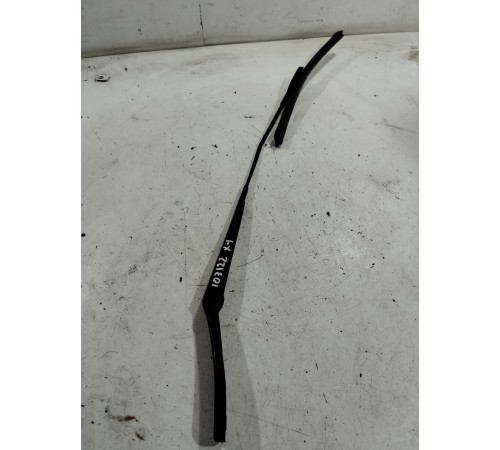 Поводок стеклоочистителя(правый)