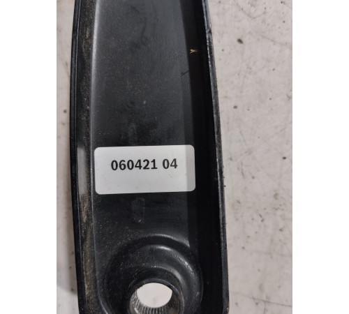 Поводок стеклоочистителя(правый)