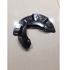 Кожух тормозного диска(передний левый)