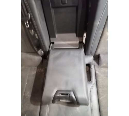 Задний ряд сидений