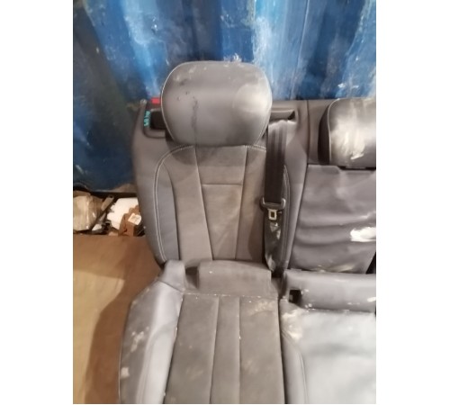 Задний ряд сидений