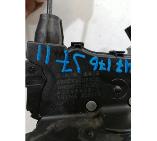 Замок двери задний левый