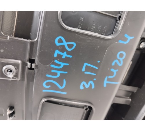 Обшивка двери задняя правая